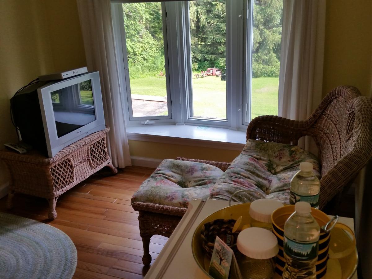 Mariaville Lake B & B Pattersonville Exterior photo