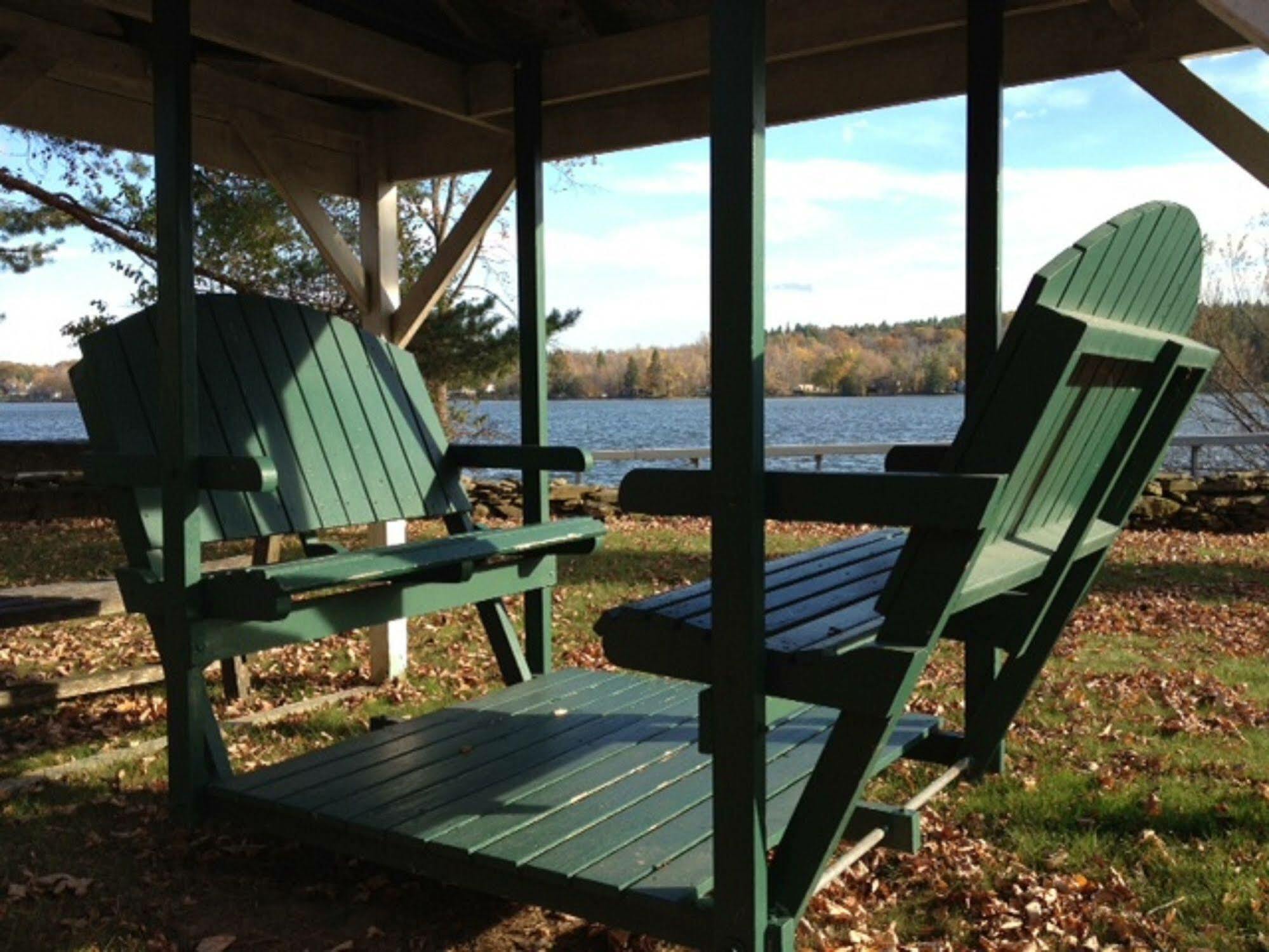 Mariaville Lake B & B Pattersonville Exterior photo